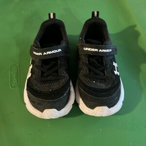 Underarmour Boys Shoes